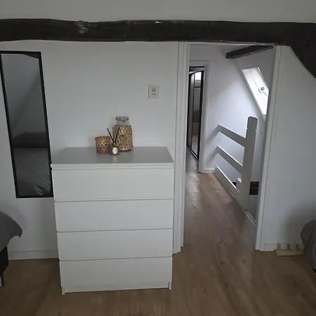 Slapen Bij De Buren Appartamento